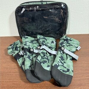 New Canada Pooch Camo Dog Boots Sz. 5